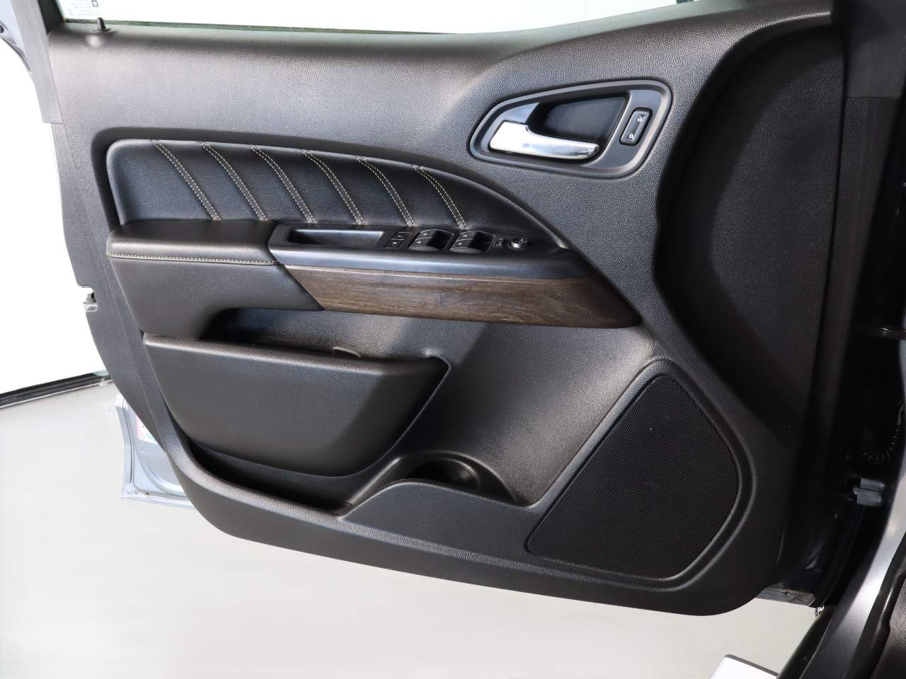 2021 GMC Canyon Denali - Photo 16