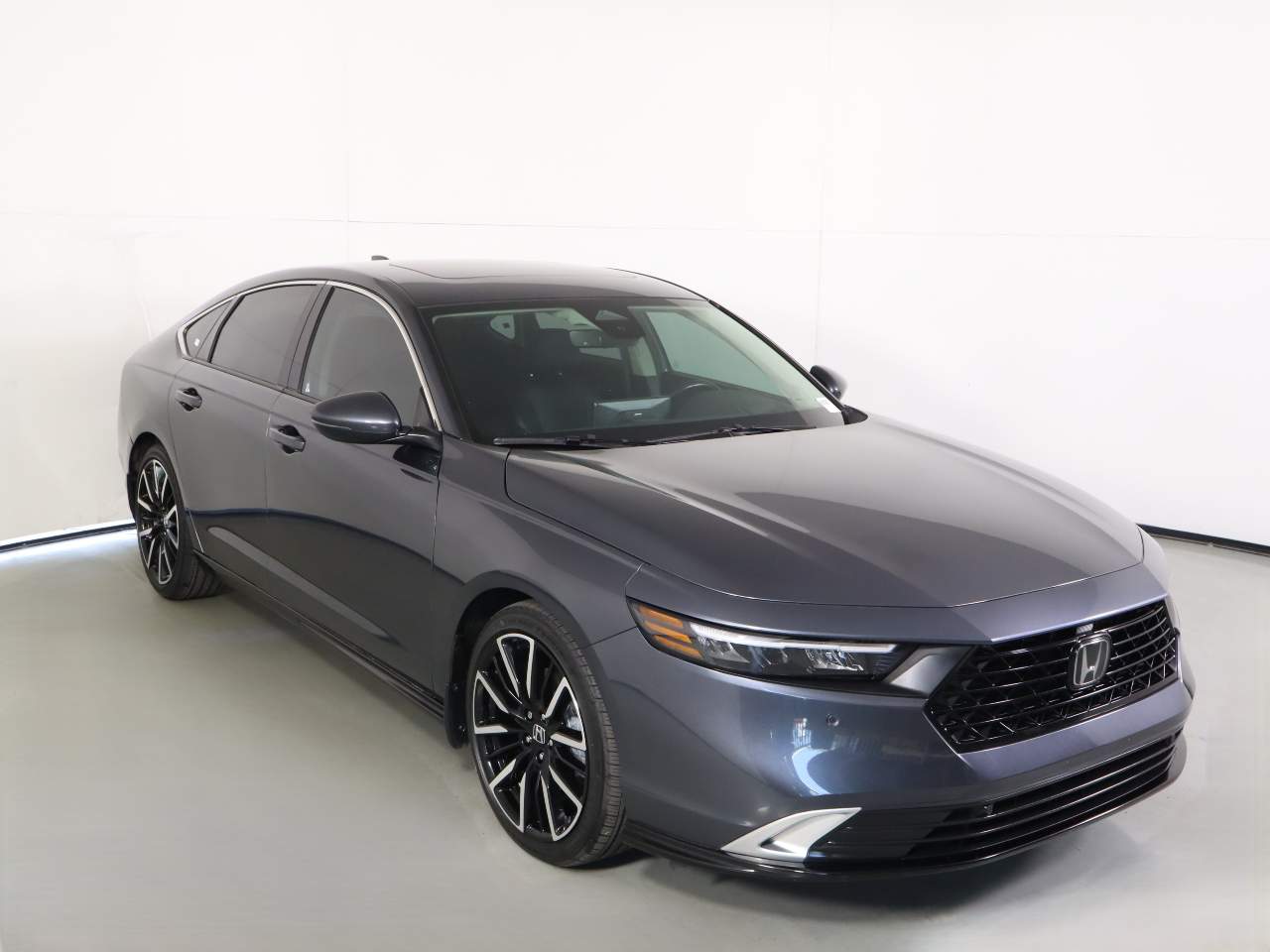 2025 Honda Accord Hybrid Touring - Photo 6