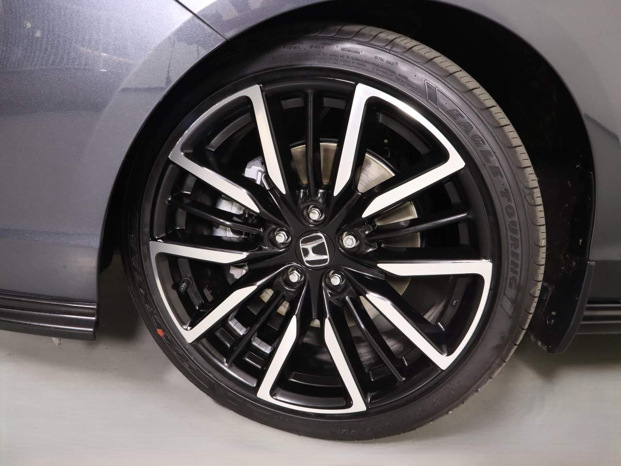 2025 Honda Accord Hybrid Touring - Photo 8