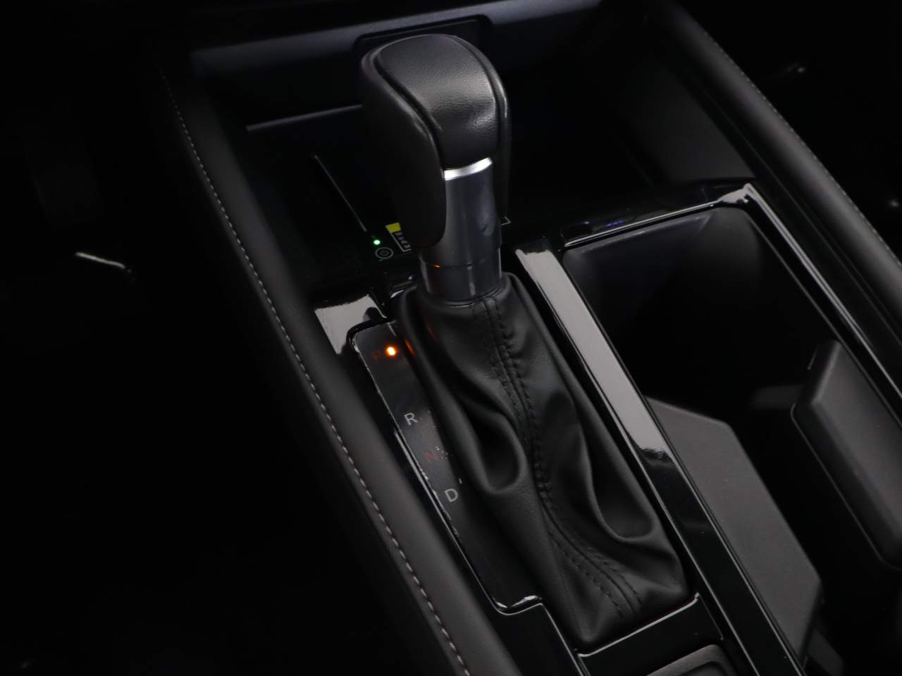 2025 Honda Accord Hybrid Touring - Photo 12