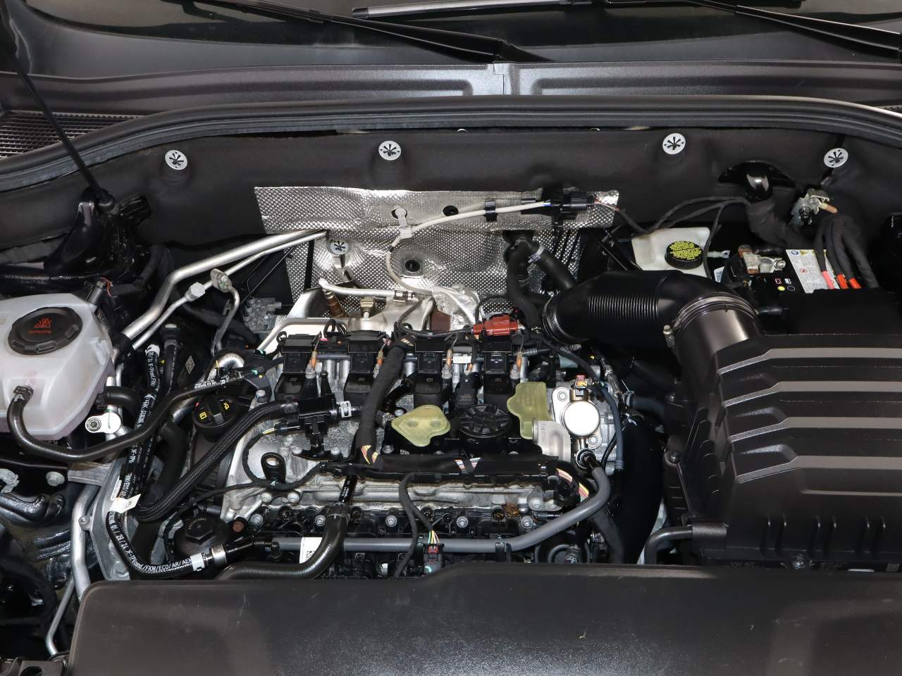 2025 Volkswagen Atlas SE