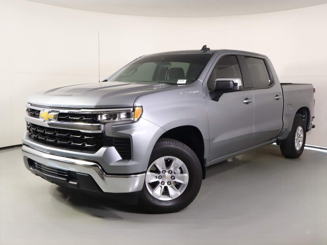 2025 Chevrolet Silverado 1500 LT Crew Cab