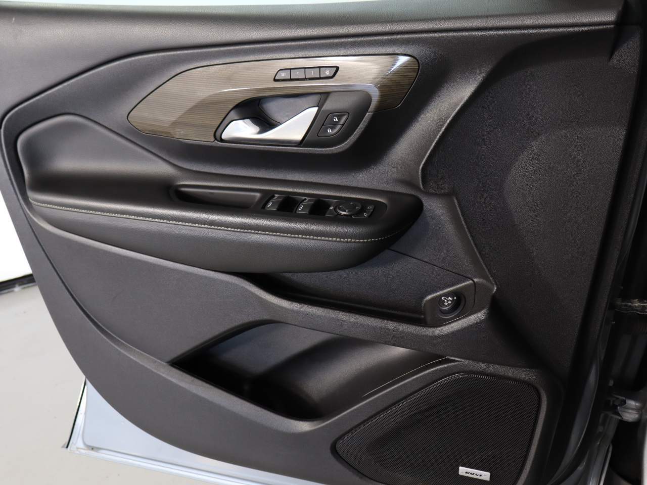 2024 GMC Terrain Denali - Photo 16