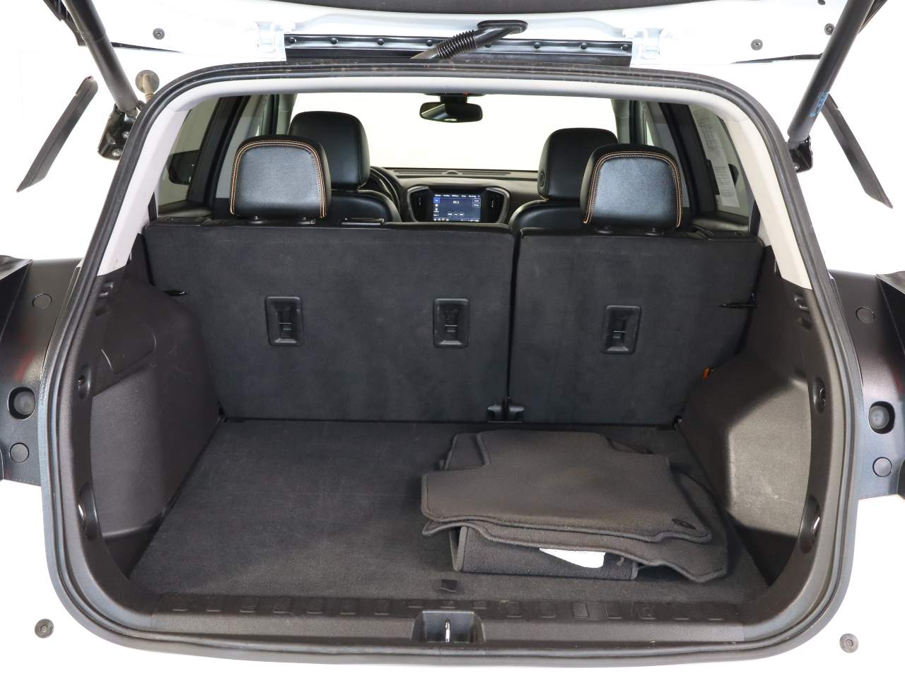 2024 GMC Terrain AT4 - Photo 17