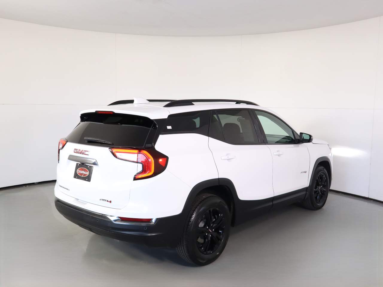 2024 GMC Terrain AT4 - Photo 4