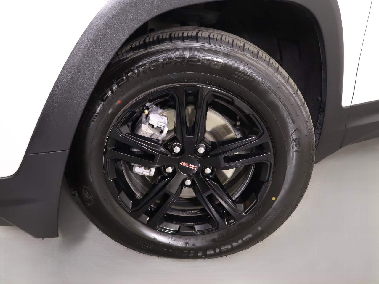 2024 GMC Terrain AT4 - Photo 7
