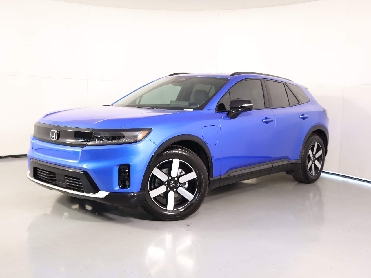 2026 Honda Prologue Touring's photo