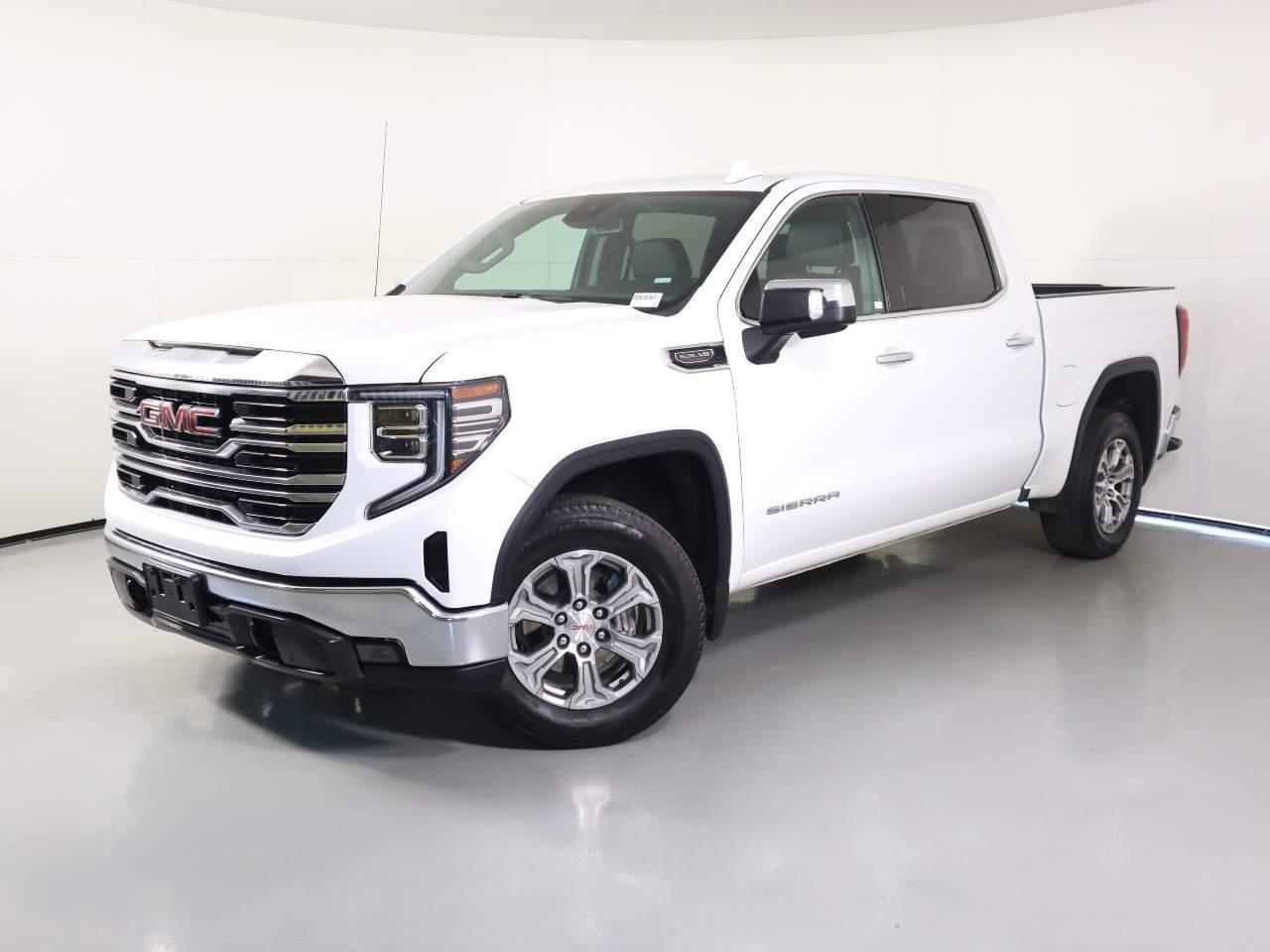 2024 GMC Sierra 1500 SLT Crew Cab