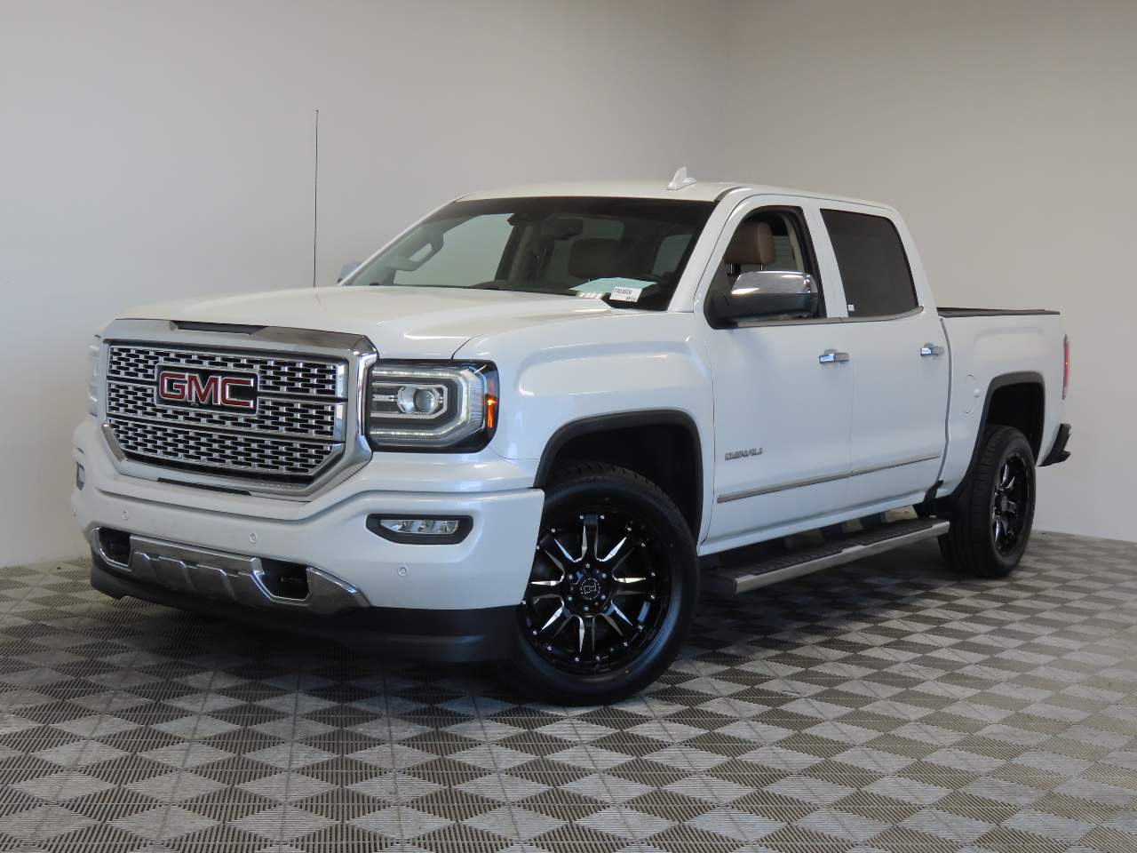 2018 GMC Sierra 1500 Denali Crew Cab