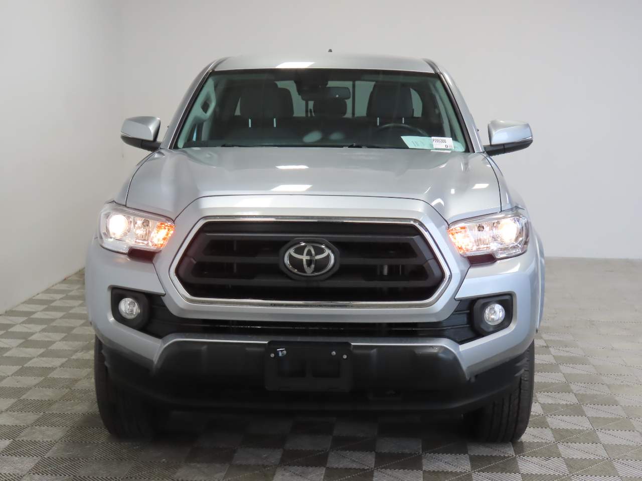 2022 Toyota Tacoma SR V6 Crew Cab