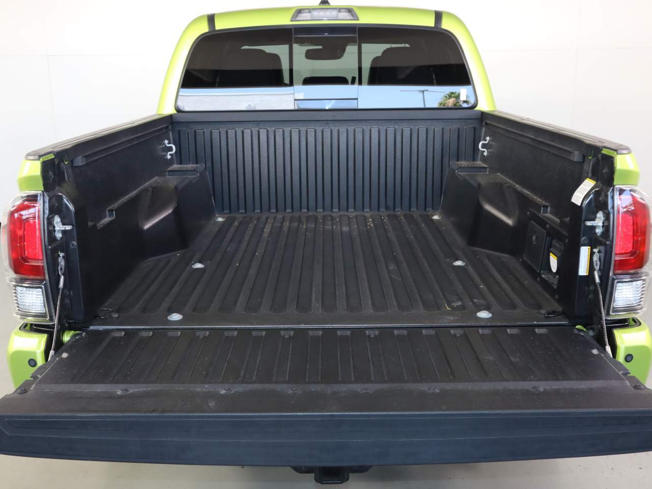 2022 Toyota Tacoma TRD Pro - Photo 17