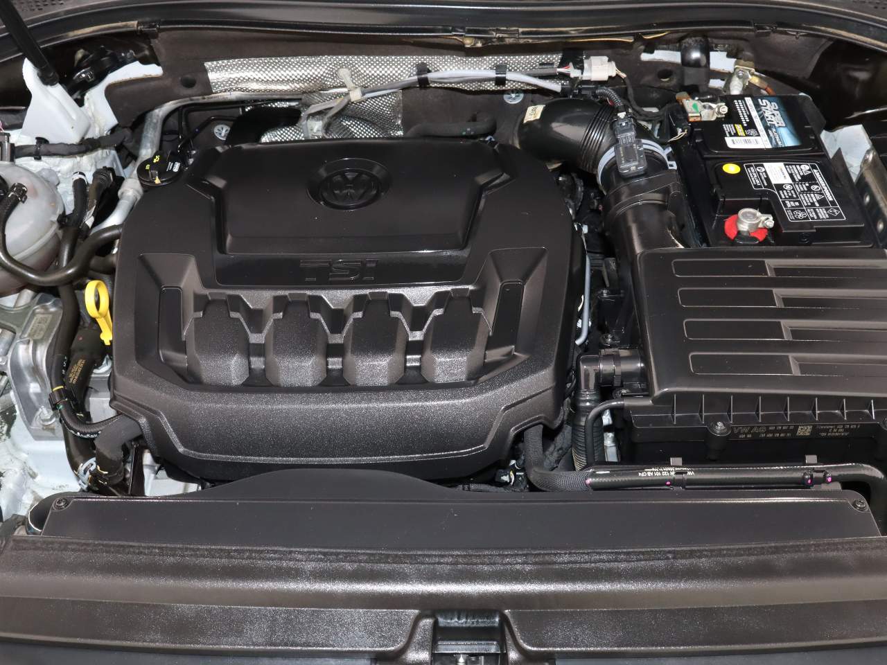 2018 Volkswagen Tiguan 2.0T SEL Premium