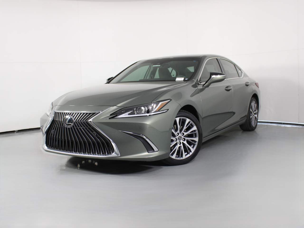 2021 Lexus ES 250