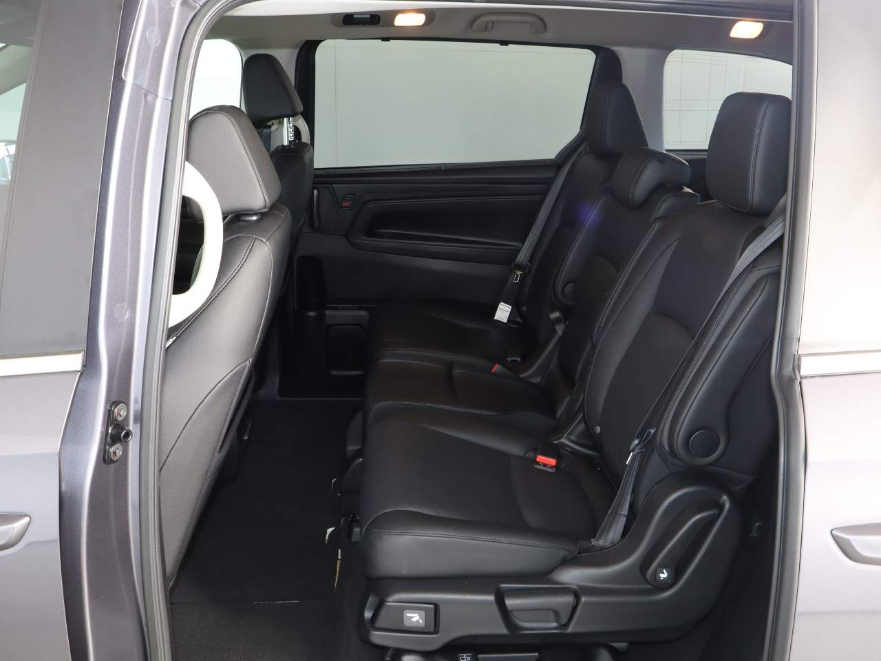 2026 Honda Odyssey EX-L - Photo 15