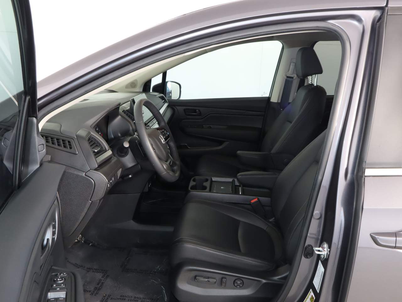 2026 Honda Odyssey EX-L - Photo 14
