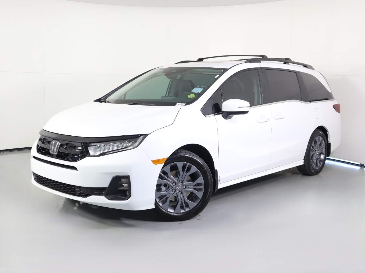 2026 Honda Odyssey Touring Auto