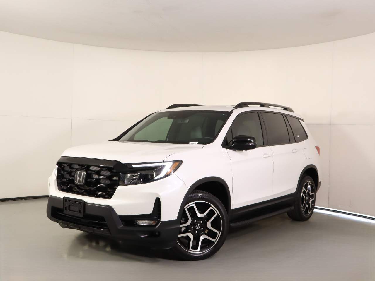2023 Honda Passport Elite