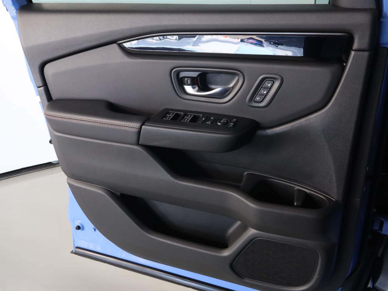 2025 Honda Pilot TrailSport - Photo 16
