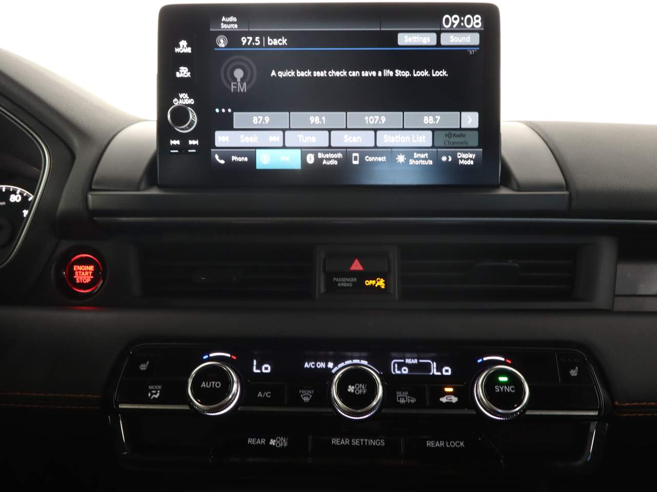 2025 Honda Pilot TrailSport - Photo 12