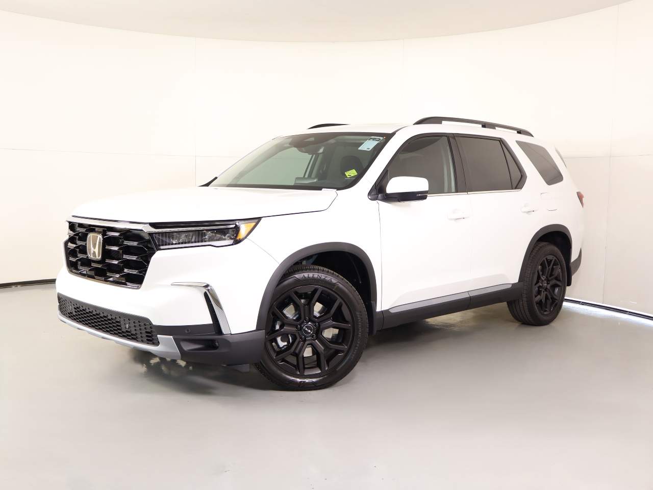 2025 Honda Pilot Touring+