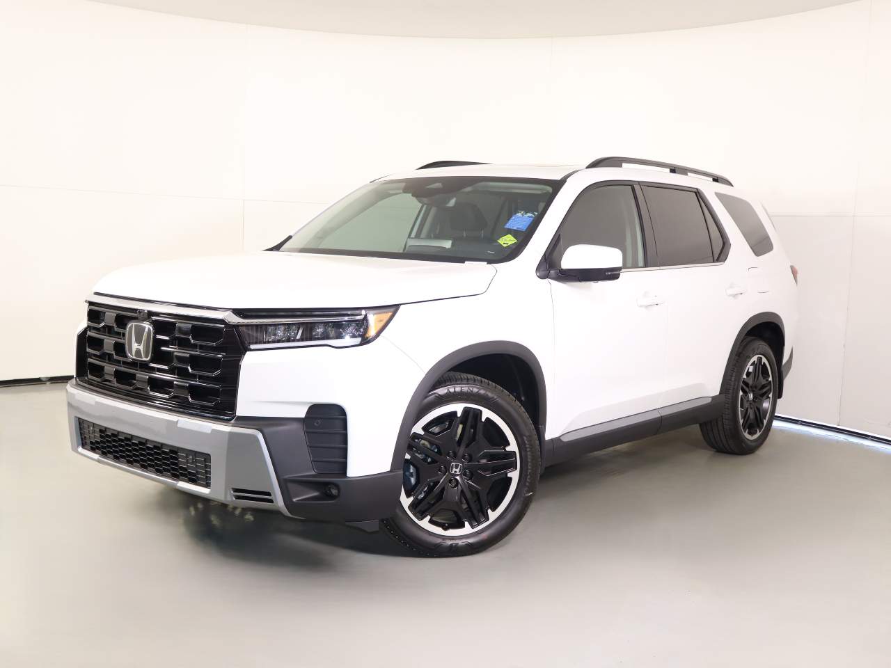 2026 Honda Pilot Touring Blackout