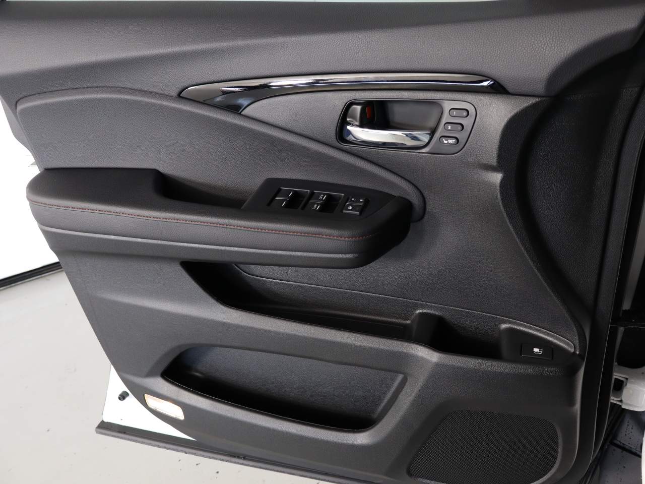 2026 Honda Ridgeline Black Edition Two-Tone