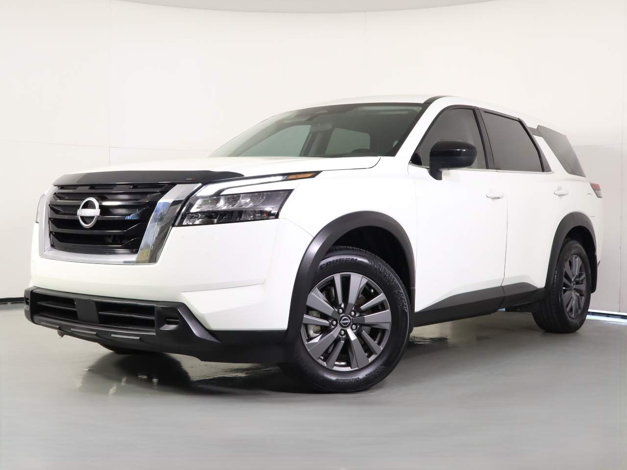 2024 Nissan Pathfinder S