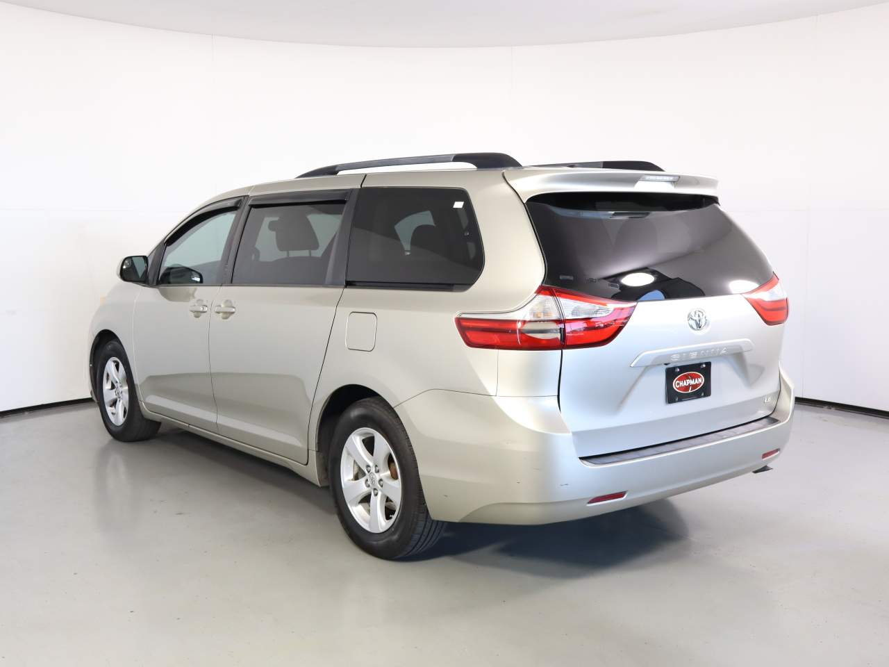 2015 Toyota Sienna LE 7-Passenger Auto Access Seat