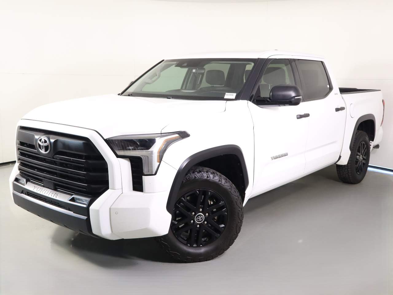 2023 Toyota Tundra SR5 Crew Cab