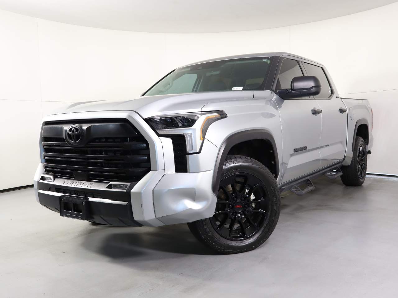 2023 Toyota Tundra SR5 Crew Cab