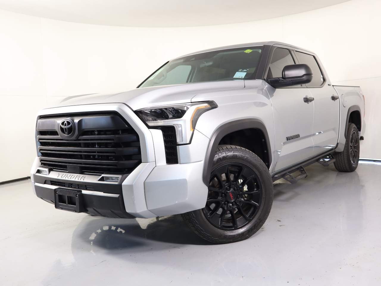 2023 Toyota Tundra SR5 Crew Cab