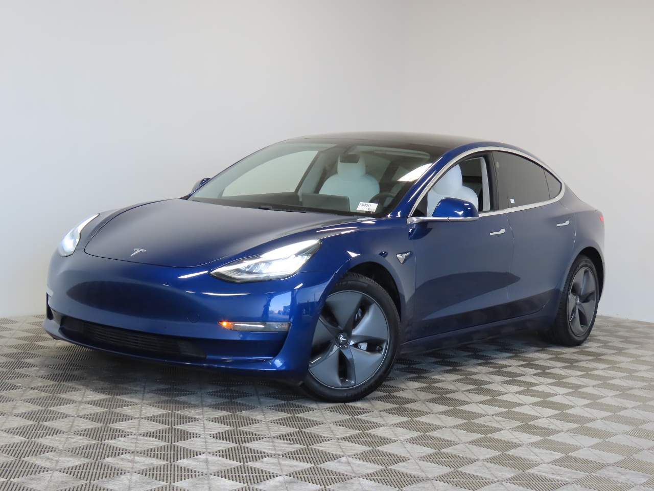 2020 Tesla Model 3 Long Range