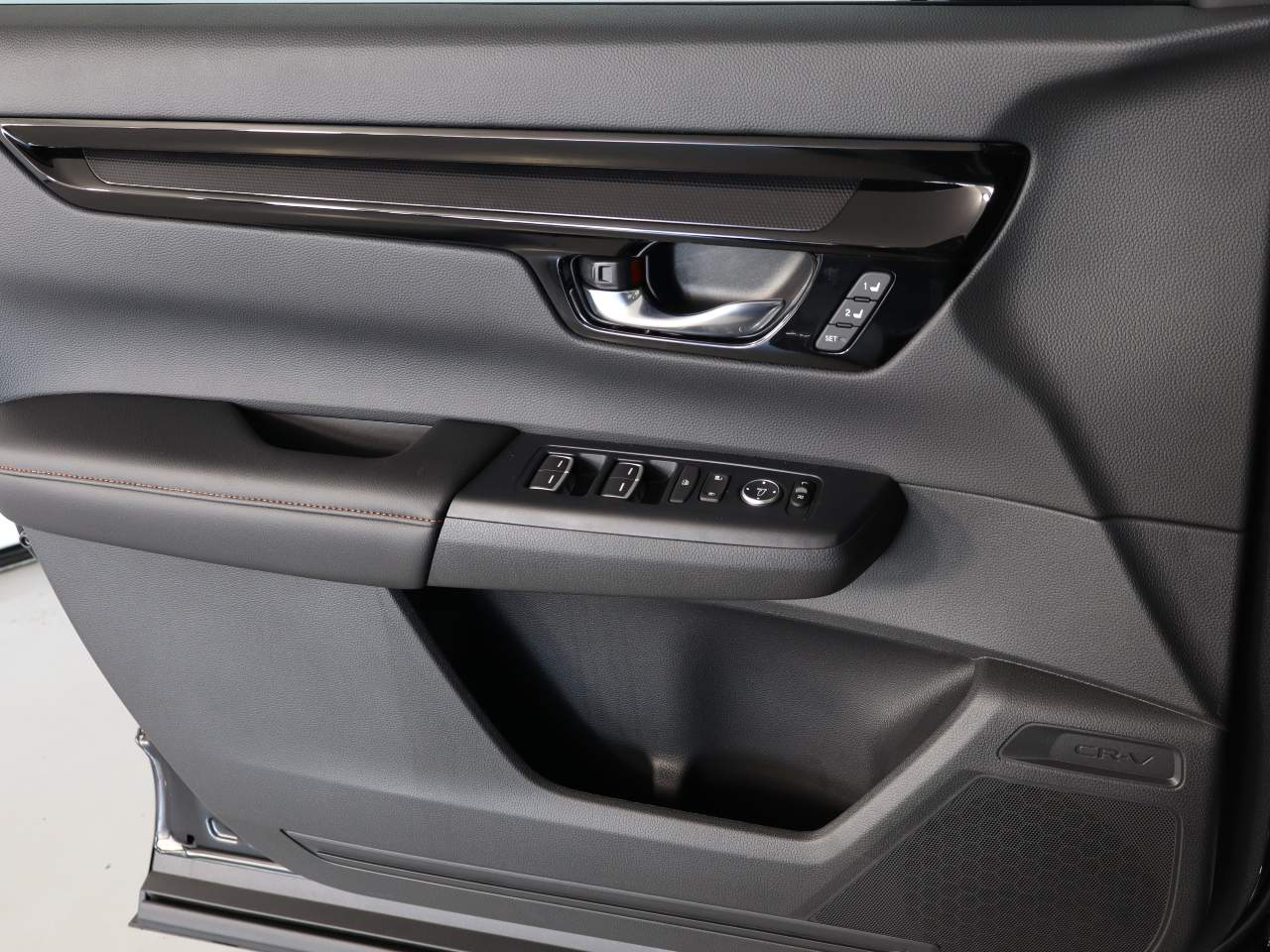 2026 Honda CR-V Sport Touring photo 2