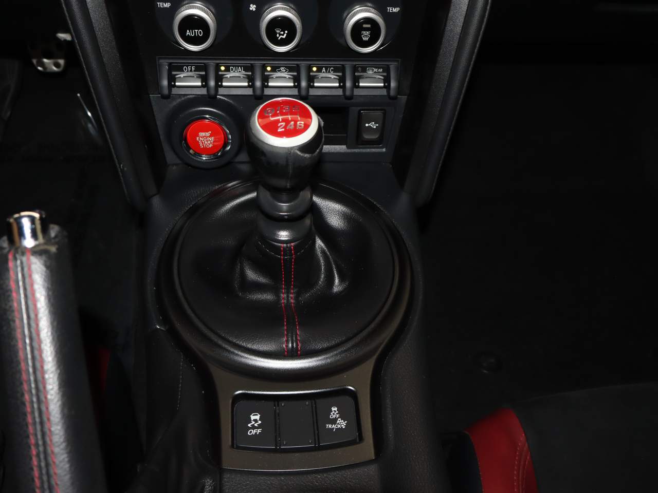 2020 Subaru BRZ tS - Photo 11