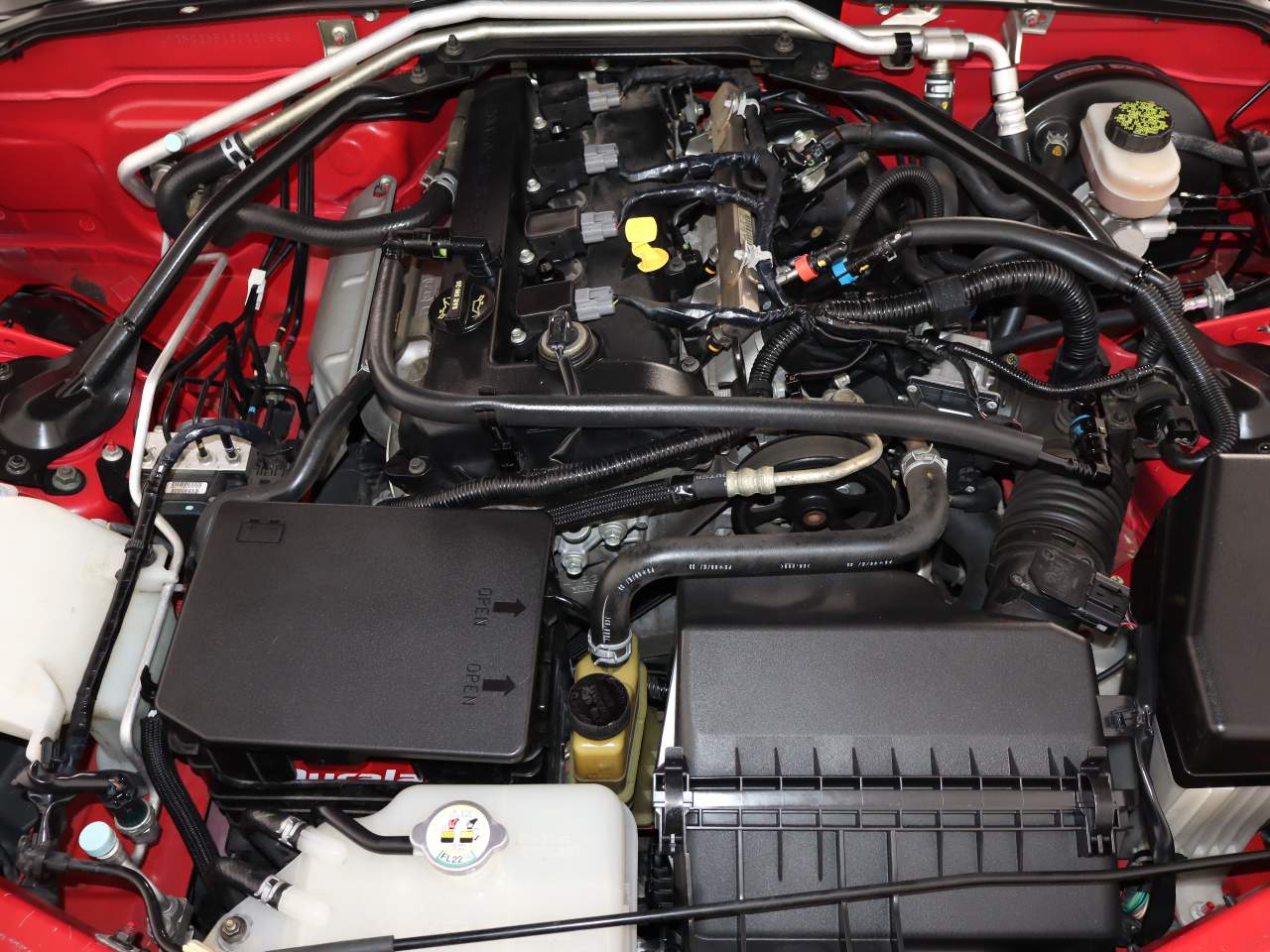 2006 Mazda MX-5 Miata Sport