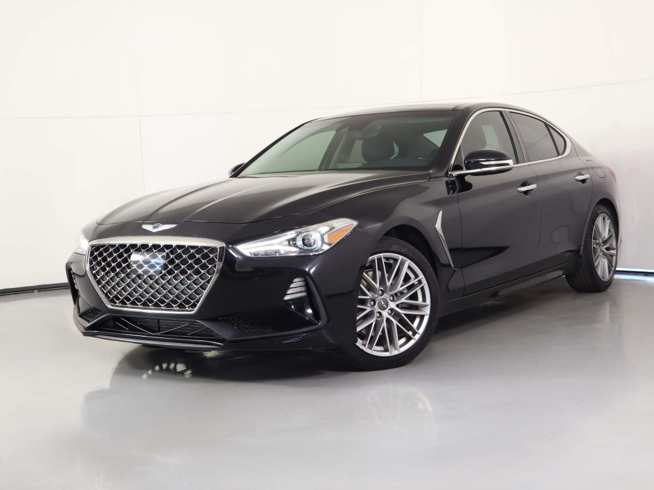 2020 Genesis G70 2.0T