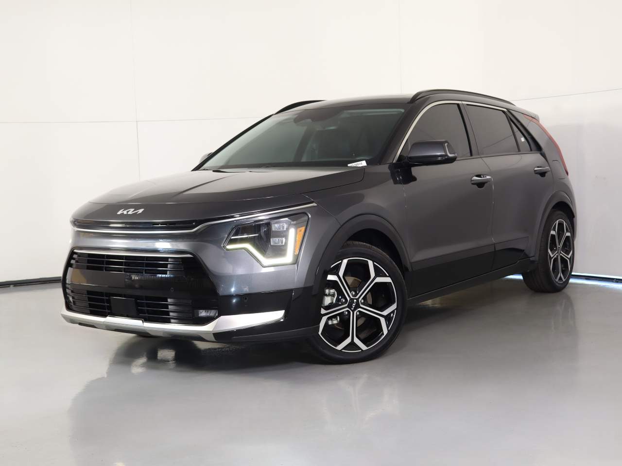 2023 Kia Niro SX Touring