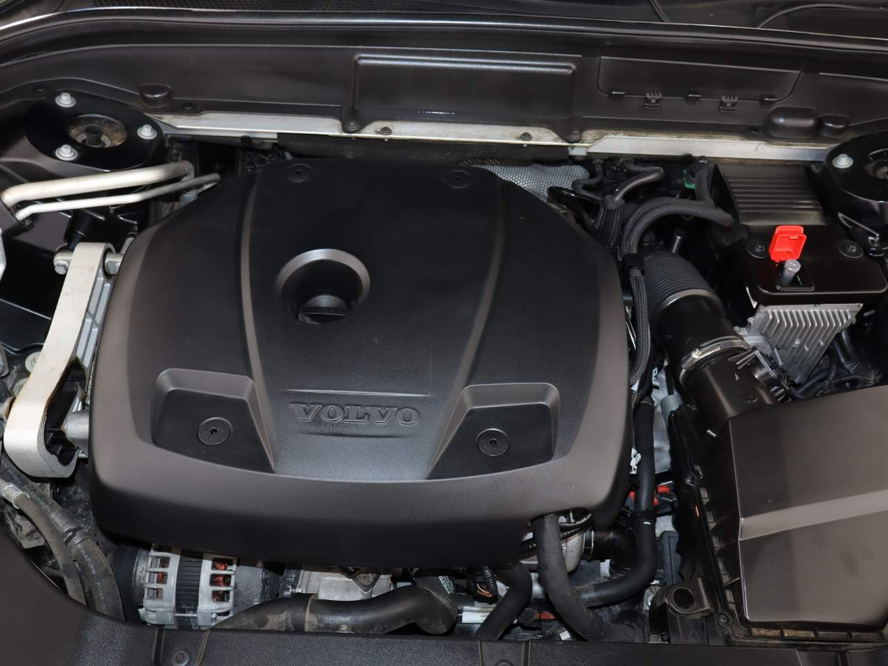 2019 Volvo XC60 T5 Momentum