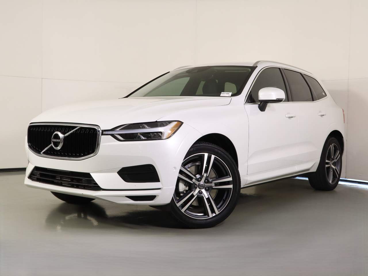 2018 Volvo XC60 T6 Momentum