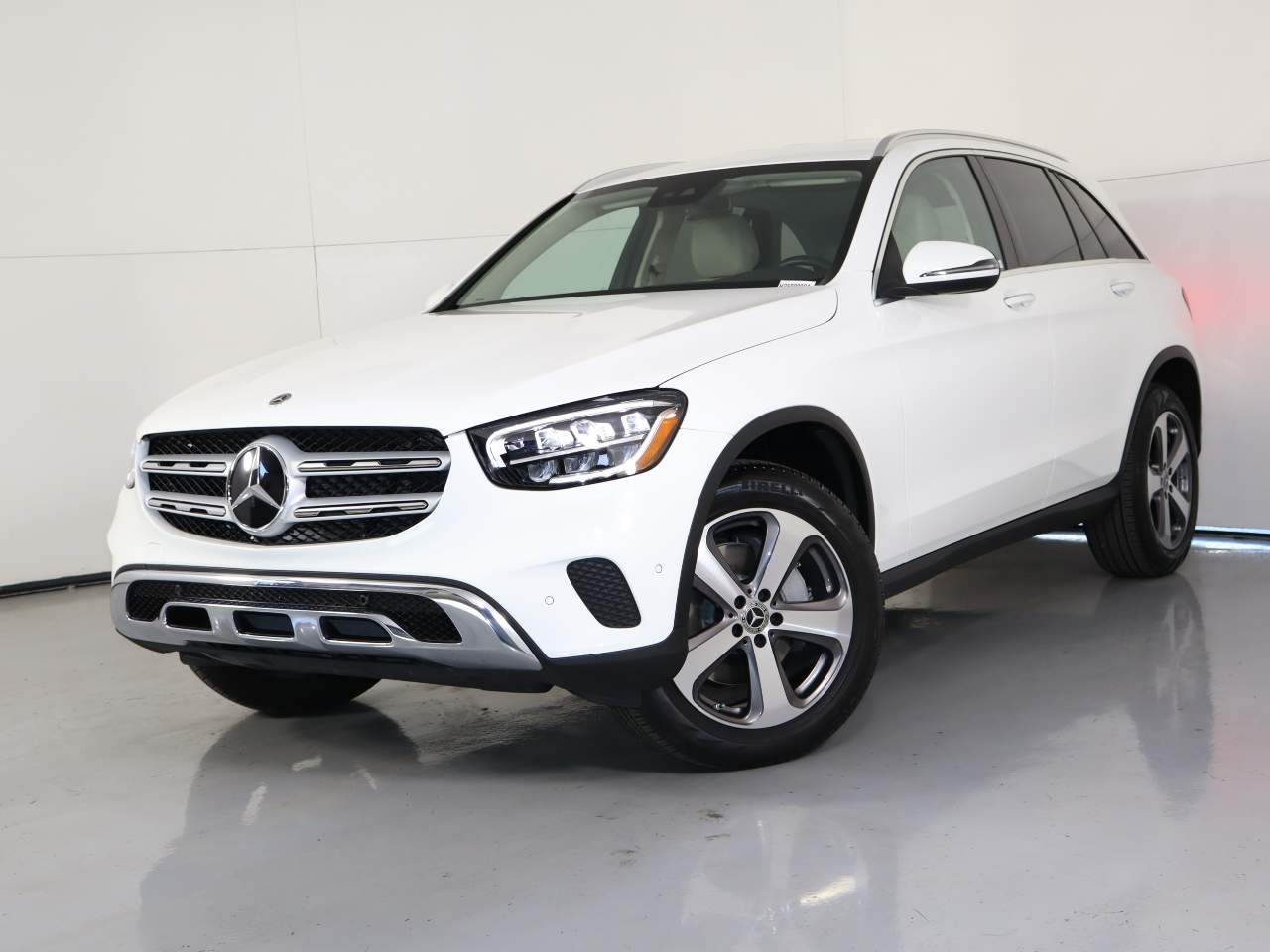 2022 Mercedes-Benz GLC 300