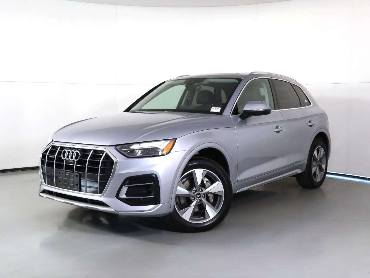 2023 Audi Q5 quattro Premium Plus 40 TFSI