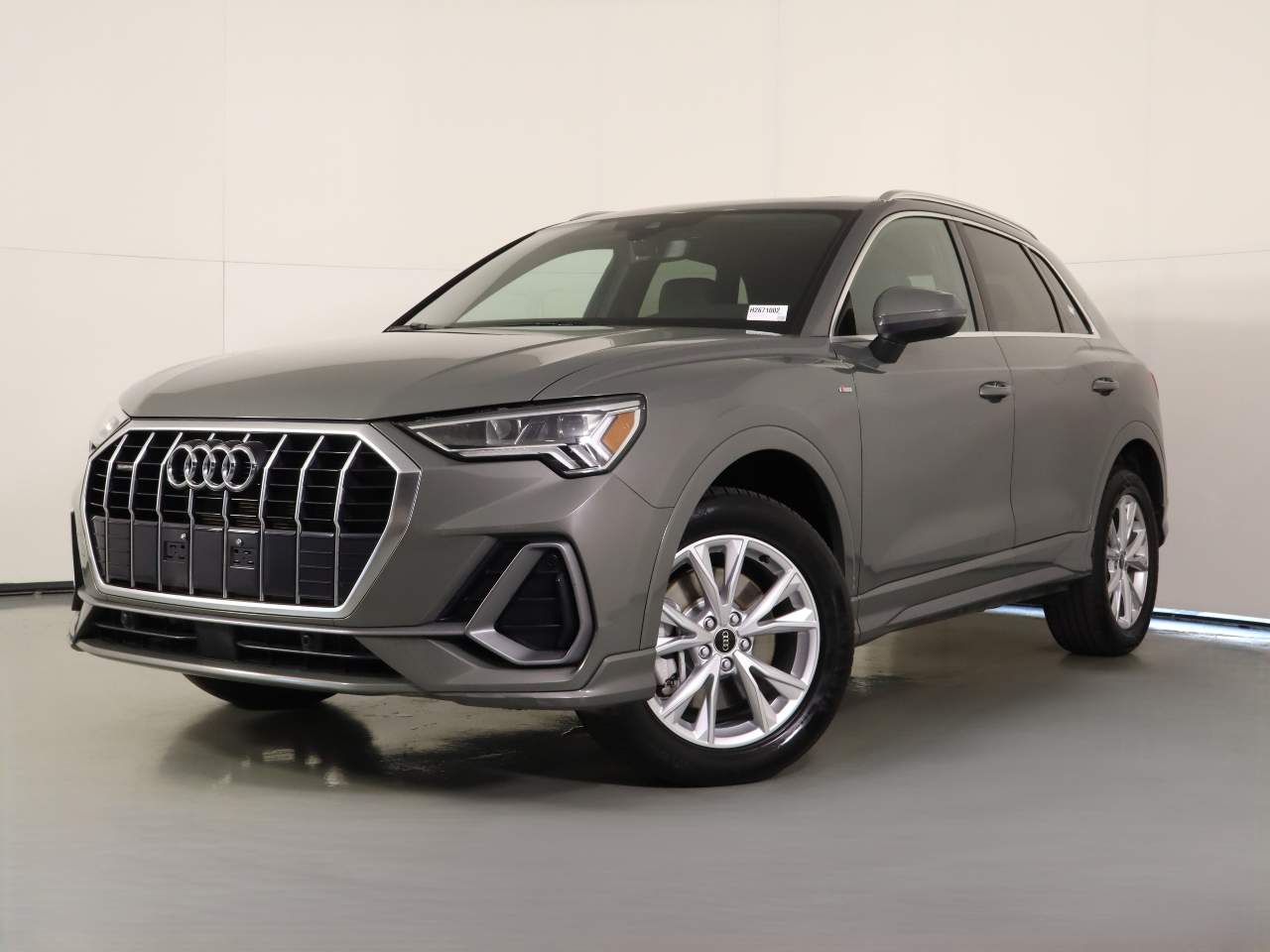 2024 Audi Q3 quattro S line Premium 45 TFSI