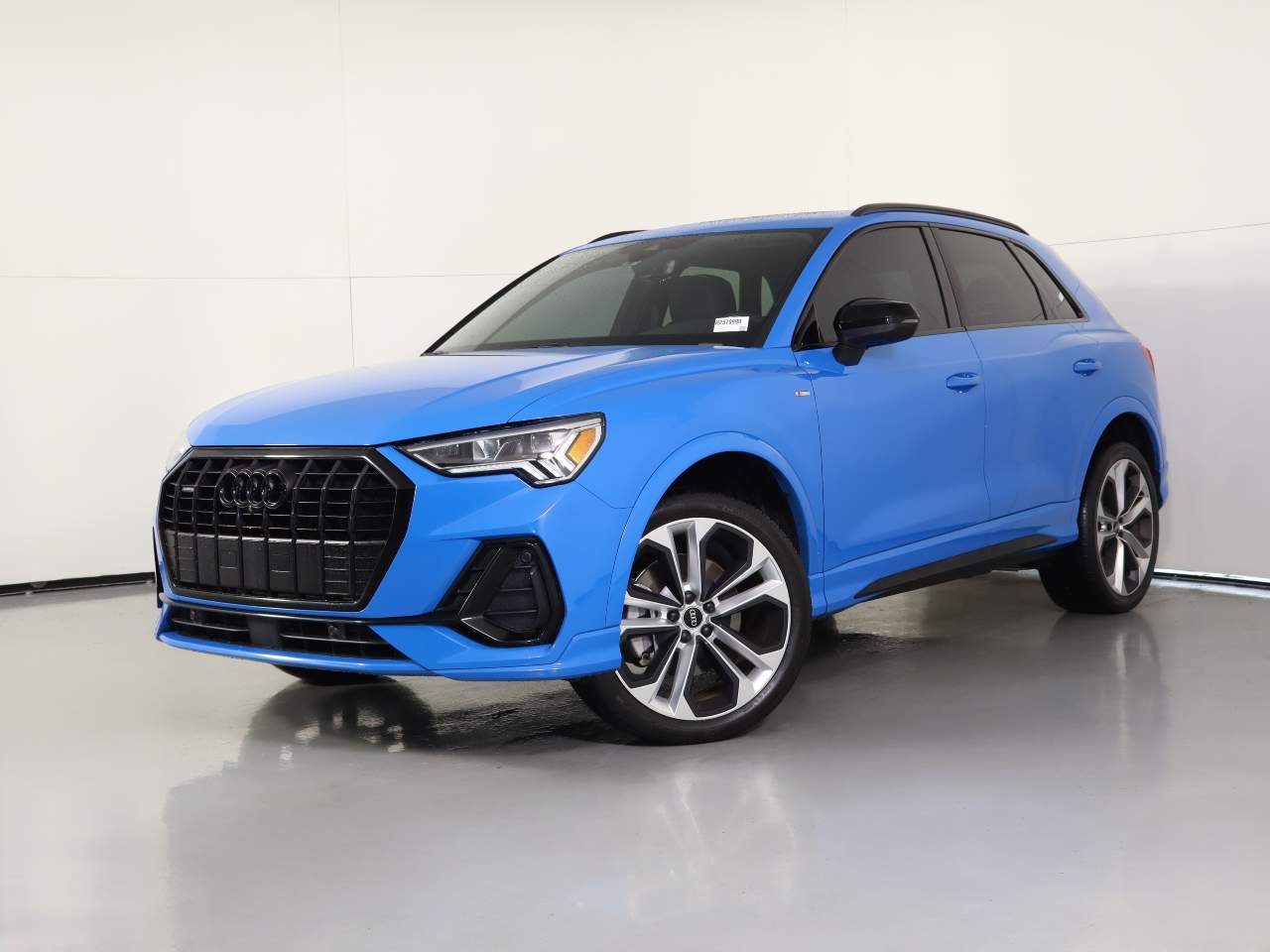 2022 Audi Q3 quattro S line Prem Plus 45 TFSI