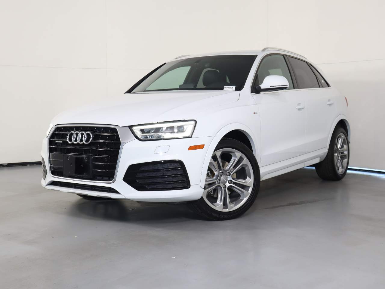 2018 Audi Q3 2.0T quattro Premium Plus