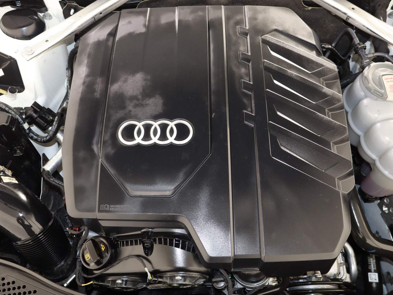 2023 Audi A4 quattro S line Prem Plus 45 TFSI