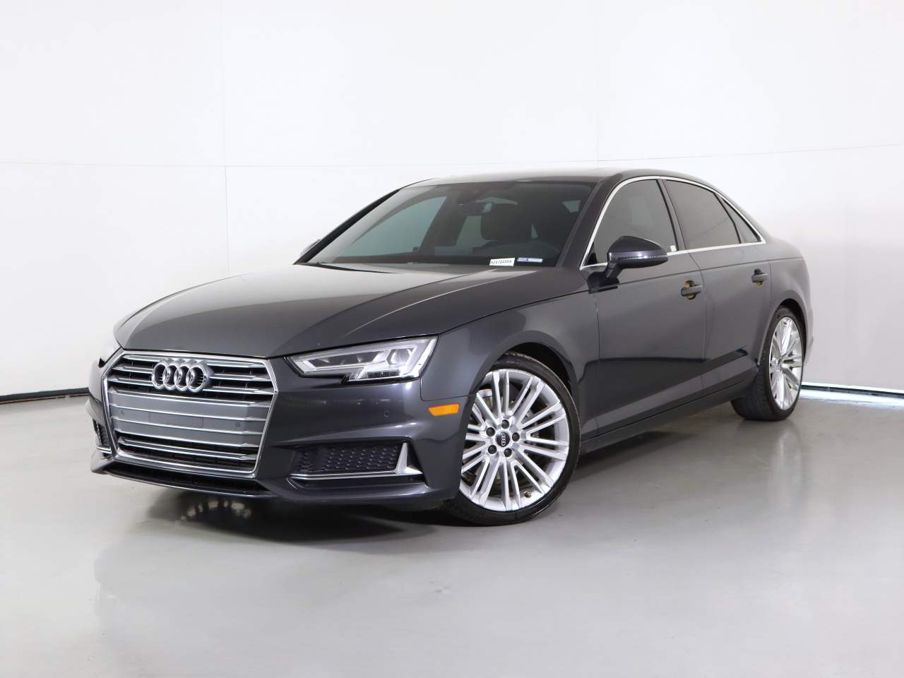 2019 Audi A4 Premium Plus 40 TFSI