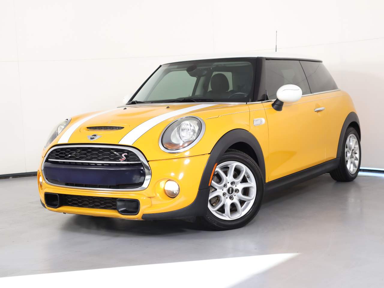 2015 MINI Hardtop 2 Door Cooper S