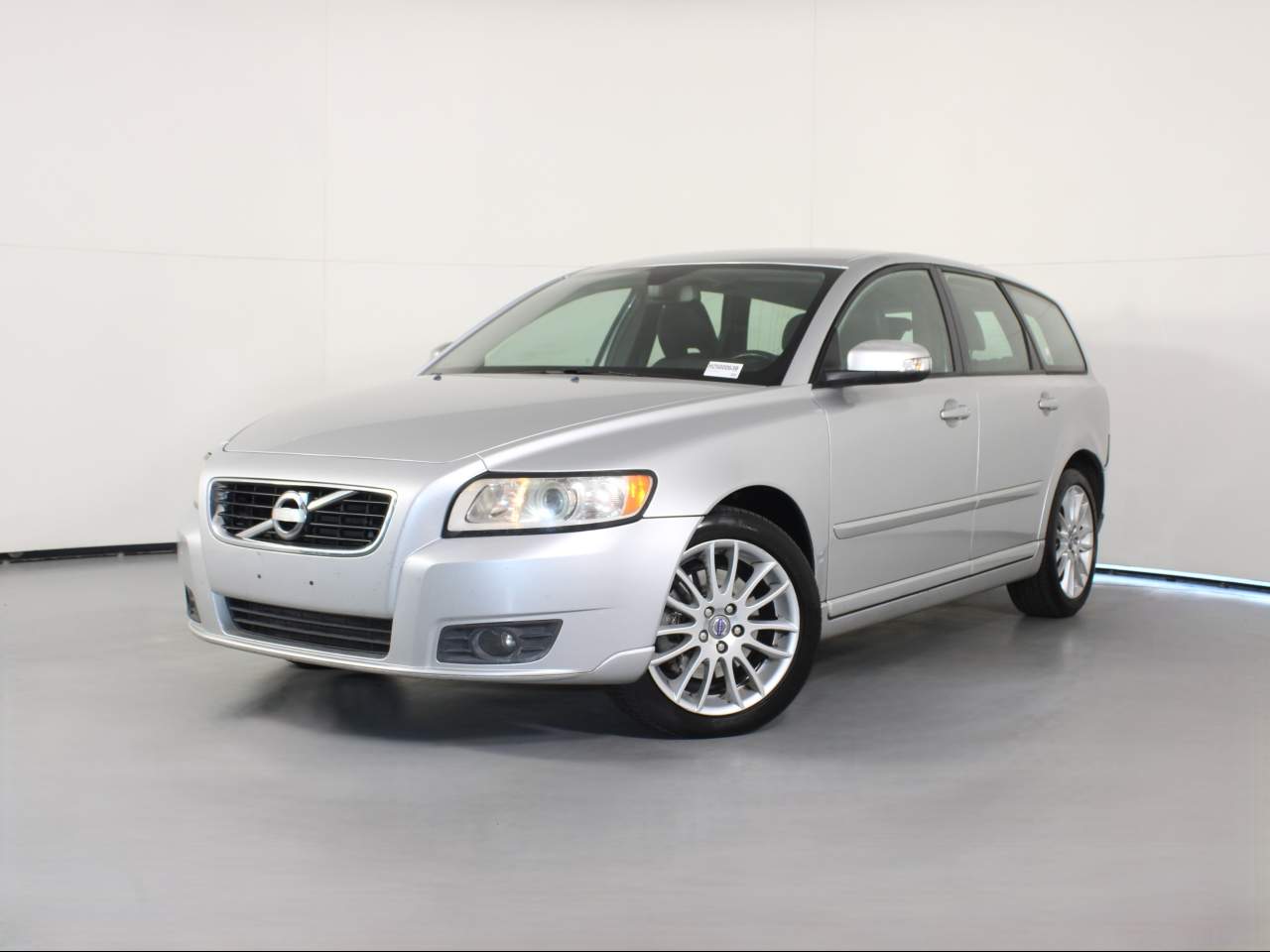 2011 Volvo V50 T5