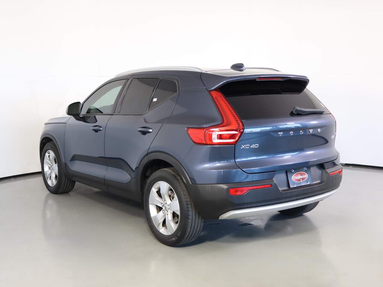 2021 Volvo XC40 T4 Momentum