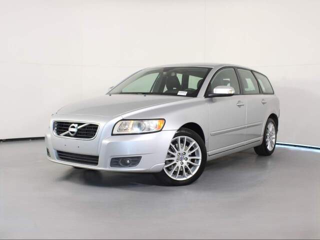 2011 Volvo V50